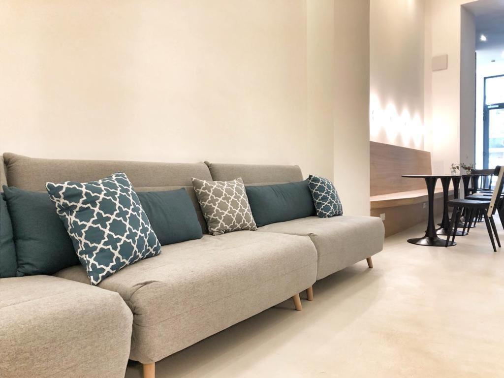 Grosszuegiges Apartment Mit Lounge Naehe Naschmarkt Вена Экстерьер фото